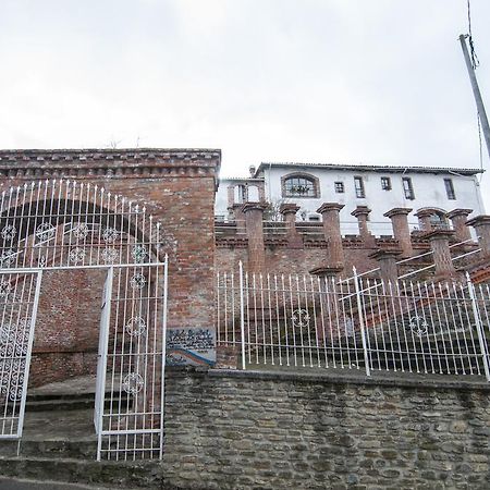 B&B I Colori Dell'Arcobaleno Belvedere Langhe 外观 照片