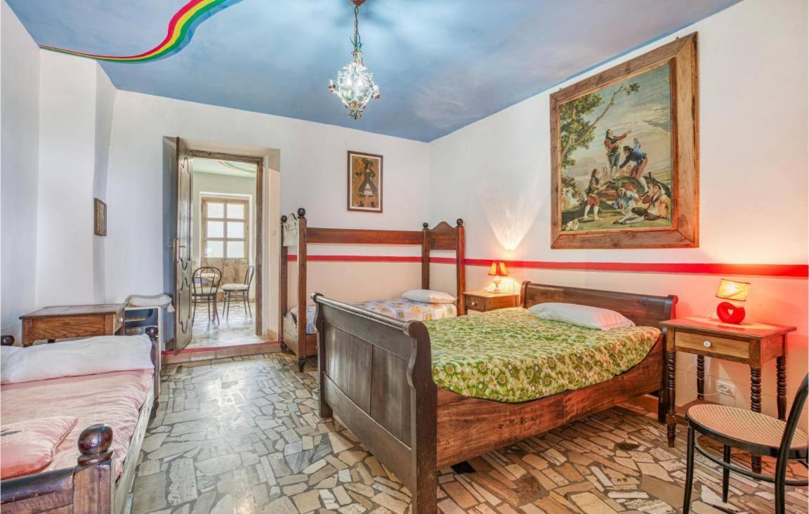B&B I Colori Dell'Arcobaleno Belvedere Langhe 外观 照片